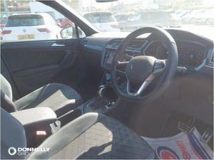Volkswagen Tiguan Estate Special Edition R-Line Ed - Image 3