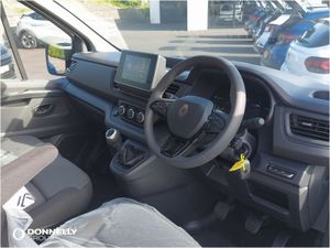 Renault Trafic Lwb Diesel Advance - Image 2
