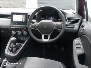 Renault Clio Hatchback Evolution - Image 4