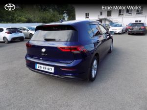 Volkswagen Golf LIFE 2.0 TDI 115HP 5DR - Image 2