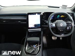 Renault Rafale E-tech Hybrid 200 Auto Esprit Alpi - Image 2