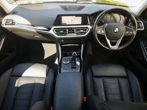 BMW 3 Series 318d Sport - Image 4