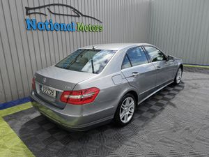 2010 Mercedes-Benz E-Class 220 Avantgarde - Image 3