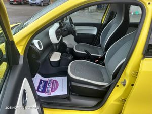 Renault Twingo 1.0 Intense Automatic - Image 4