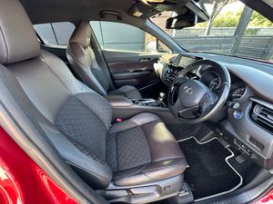 Top Spec - Leather interior - Self Charge Hybrid - Image 2