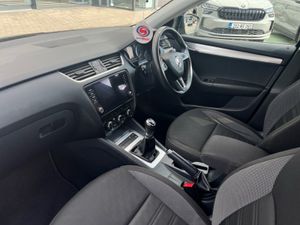 Skoda Octavia Ambition 1.6tdi 115HP - Image 3