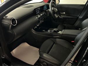 Mercedes-Benz A-Class SPORT D AUTO - Image 4