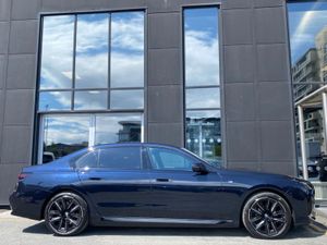 BMW 7 Series 750e M-sport Pro Xdrive Auto (phev) - Image 4