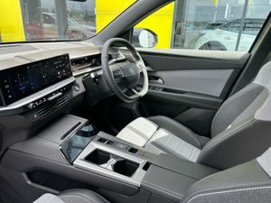 Opel Grandland GS 210PS EV 73 KW BA - Image 3