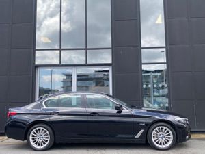 BMW 5 Series 530e SE Auto (phev) - Image 4