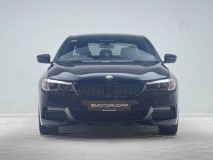 BMW 5 Series 530E M Sport - Image 2