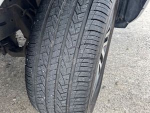 Nissan Navara 2019 2.3 automatic hi spec - Image 3
