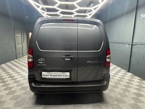 Toyota Proace 1.5 GX SWB 650KG 3 PR D 3DR - Image 4