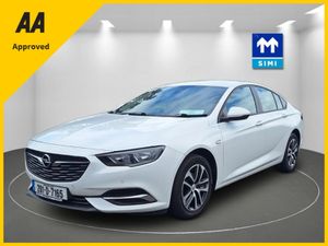 Opel Insignia GRAND SPORT SC 1.6 110PS//1 OWNER// - Image 2