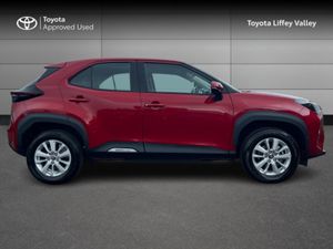 Toyota Yaris Cross YARIS CROSS LUNA - Image 3