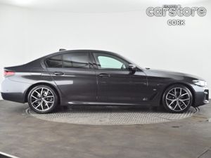 BMW 5 Series 520d M Sport (mht) - Image 2