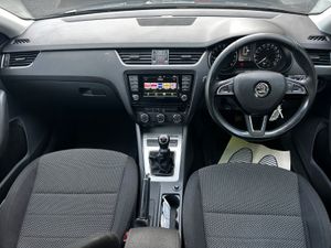 2015 SKODA OCTAVIA AMBITION 1.6TDI - Image 3