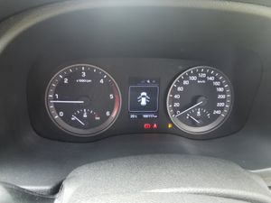 Hyundai Tucson 2016 1.7 CRDI - Image 4
