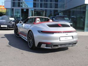 Porsche 911 Carrera Cabriolet - Image 2