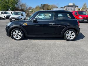 Mini Cooper ONEDHATCH D XN12 2DR ONE - Image 2