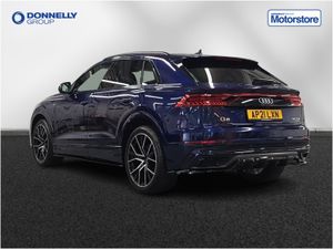 Audi Q8 Diesel Estate Black Edition - Image 3