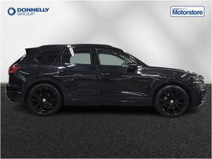 Volkswagen Touareg Diesel Estate Black Edition - Image 4