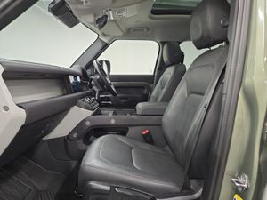 Land Rover Defender Diesel Estate S - Image 4