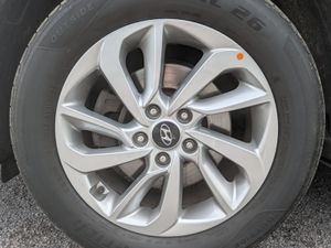 Hyundai Tucson 1.7 L Comfort Plus - Image 4