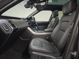 Land Rover Range Rover Sport Diesel Estate HSE Dyn - Image 4