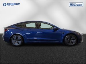 Tesla Model 3 Saloon Standard Plus - Image 4