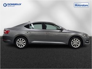 Skoda SUPERB Diesel Hatchback SE Technology - Image 4