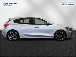 Ford Focus Diesel Hatchback ST-Line X Edition - Image 4