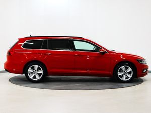 *92* 2022 Volkswagen Passat 1.6tsi se nav - Image 3