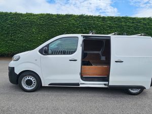 Peugeot Expert 2019 1.6HDI AUTOMATIC - Image 2
