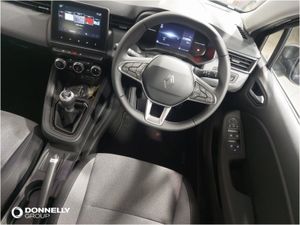 Renault Clio Hatchback Evolution - Image 4