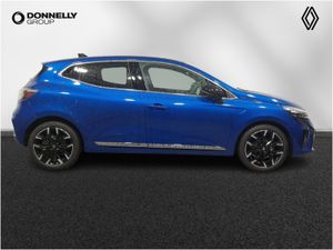 Renault Clio Hatchback Techno - Image 4