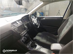 Volkswagen Tiguan Diesel Estate SEL - Image 3