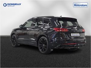 Volkswagen Touareg Diesel Estate Black Edition - Image 3