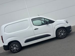 2019 OPEL COMBO 1.6 CDTI 3 SEAT CVRT - Image 4
