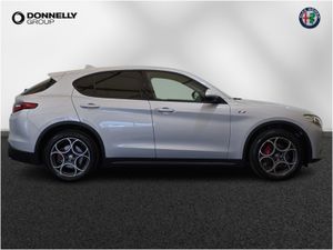 Alfa Romeo Stelvio Estate Sprint - Image 4