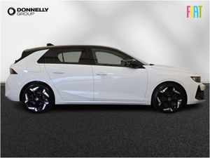 Vauxhall Astra Hatchback GSe - Image 4