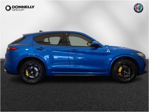 Alfa Romeo Stelvio Estate Quadrifoglio - Image 3
