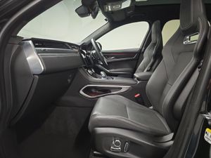 Jaguar F-pace F-Pace Diesel Estate R-Dynamic HSE B - Image 4