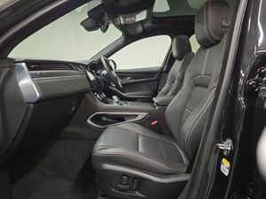 Jaguar F-pace F-Pace Estate Special Editions R-Dyn - Image 4