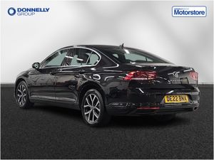 Volkswagen Passat Diesel Saloon SEL - Image 3