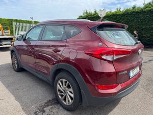 2016 Tucson Exec 1.7 Crdi ….ENGINE NEEDS ATTENTION - Image 4