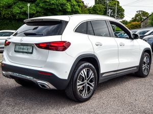 Mercedes-Benz GLA Class 180d Progressive Plus Auto - Image 3