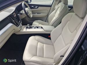 Volvo XC60 T6 Plug in Hybrid  AWD Inscription Exp - Image 4