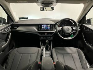 Skoda Kamiq Ambition 1.0tsi 95bhp - Parking Senso - Image 4