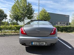 Jaguar XJ 3.0 D LUXURY V6 AUTO - Image 4